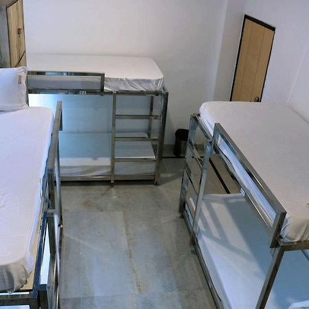 Hostel Hindustan- By Backpackers Heaven Neu-Delhi Exterior foto