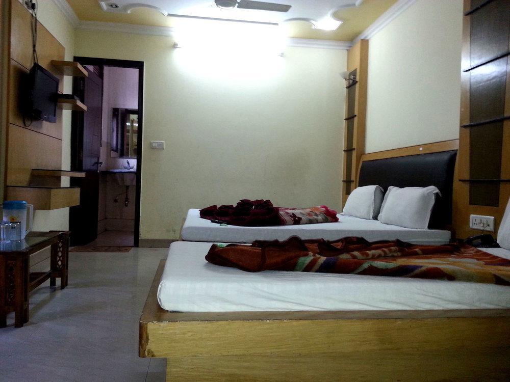 Hostel Hindustan- By Backpackers Heaven Neu-Delhi Exterior foto