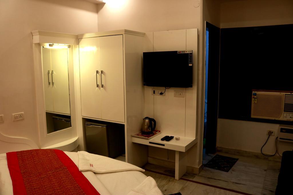 Hostel Hindustan- By Backpackers Heaven Neu-Delhi Exterior foto