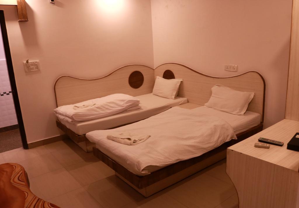 Hostel Hindustan- By Backpackers Heaven Neu-Delhi Exterior foto